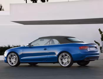 Audi S5 Cabriolet [Worldwide] '2009–11
