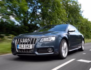 Audi S5 Coupe [UK-spec] '2007–11