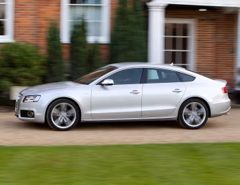 Audi S5 Sportback [UK-spec] '2010–11