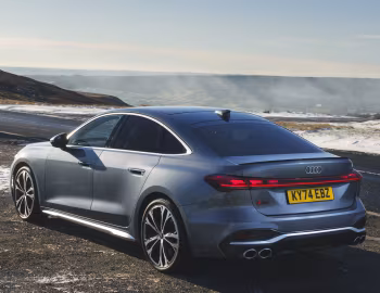 Audi S5 TFSI quattro "Launch Edition" [UK-spec] (B10) '2024–н.в.