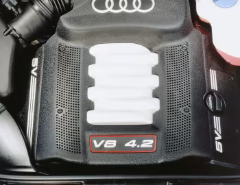 Bajo el capó Audi S6 Avant [Worldwide] (4B,C5) '1999–2004