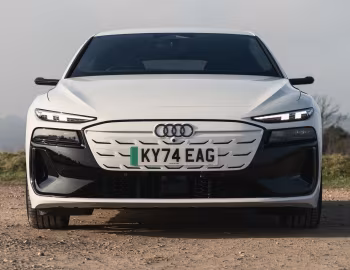 Audi S6 Avant e-tron "Edition 1" [UK-spec] '2025–pr.