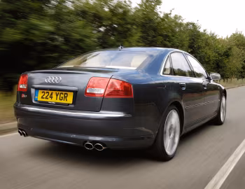 Audi S8 [UK-spec] (D3) '2005–08