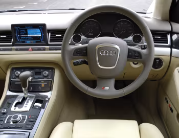 Panel frontal Audi S8 [UK-spec] (D3) '2005–08