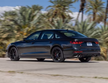 2022–pr. Audi S8 [North America] (D5) '2022–pr.