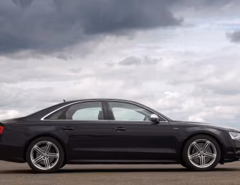 Audi S8 [UK-spec] (D4) '07.2012–10.2013