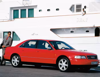Audi S8 (D2) '1996–99