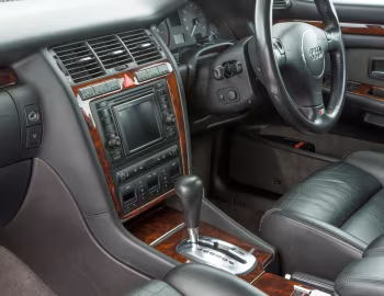 Panel frontal Audi S8 [UK-spec] (D2) '1999–2002