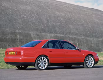 Audi S8 [UK-spec] (D2) '1999–2002