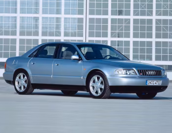 Audi S8 (D2) '1996–99