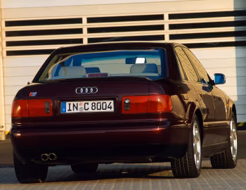 Audi S8 (D2) '1996–99