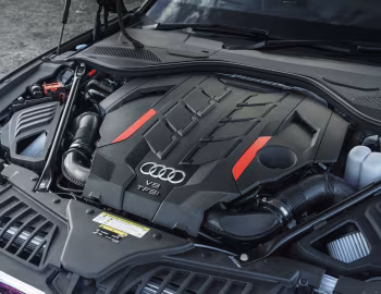 Bajo el capó Audi S8 [UK-spec] (D5) '2020–22