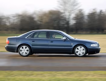 Audi S8 [UK-spec] (D2) '1999–2002