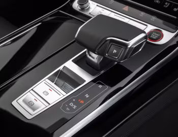 Інтэр'ер Audi S8 [UK-spec] (D5) '2022–н.ч.