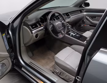 Interior 2009–11 Audi S8 [North America] (D3) '2008–11