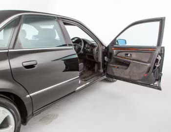 Audi S8 [UK-spec] (D2) '1999–2002