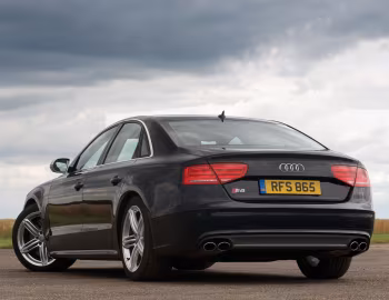 Audi S8 [UK-spec] (D4) '07.2012–10.2013