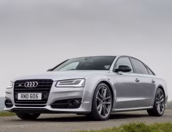 Audi S8 plus [UK-spec] (D4) '2016–17