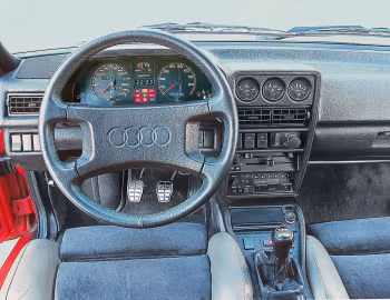 Panel frontal Audi Sport quattro [Worldwide] '03.1984–01.1986