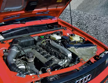 Bajo el capó Audi Sport quattro [Worldwide] '03.1984–01.1986