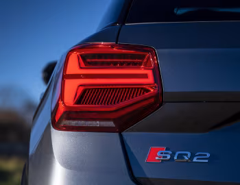 Audi SQ2 "Black Edition" [UK-spec] '2022–н.ч.