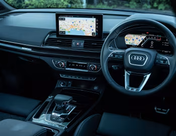 Panel frontal Audi SQ5 TFSI [Japan] '2021–pr.