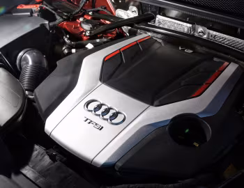 发动机舱 Audi SQ5 TFSI [Australia] '2017–21