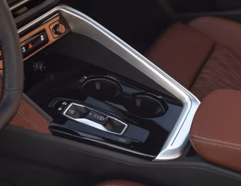 Intérieur 2025–pr. Audi SQ5 TFSI [North America] '2025–pr.