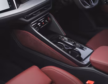 Интерьер Audi SQ5 TFSI "Launch Edition" [UK-spec] '2025–н.в.