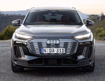 Audi SQ6 e-tron [Australia] '2025–pr.