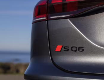 2025–pr. Audi SQ6 e-tron [North America] '2024–pr.