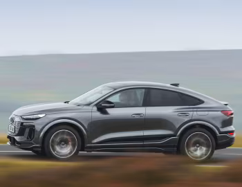 Audi SQ6 Sportback e-tron "Edition 1" [UK-spec] '2025–pr.