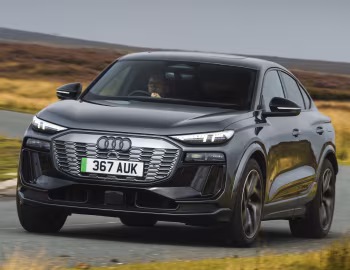 Audi SQ6 Sportback e-tron "Edition 1" [UK-spec] '2025–pr.