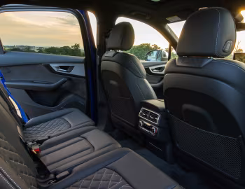 内饰 Audi SQ7 TDI [UK-spec] (4M) '2016–19