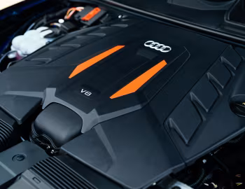 Bajo el capó Audi SQ7 TFSI [Australia] '2022–24