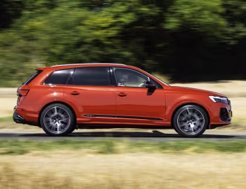 Audi SQ7 TFSI "Black Edition" [UK-spec] '2024–pr.
