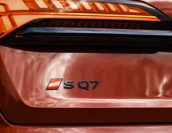 Audi SQ7 TFSI "Black Edition" [UK-spec] '2024–pr.