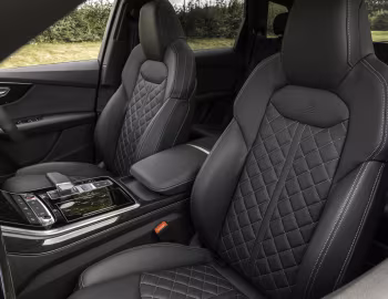 Intérieur Audi SQ7 TFSI "Black Edition" [UK-spec] '2024–pr.