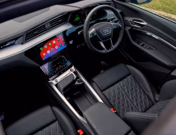 Panel frontal Audi SQ8 e-tron quattro [Australia] '2024–pr.