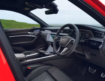 Intérieur Audi SQ8 e-tron quattro [UK-spec] '2023–pr.