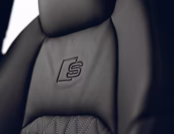 Intérieur Audi SQ8 e-tron quattro [UK-spec] '2023–pr.