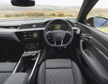 Panel frontal Audi SQ8 Sportback e-tron "Black Edition" [UK-spec] '2023–pr.