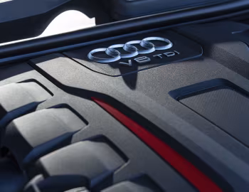 Bajo el capó Audi SQ8 TDI [UK-spec] '2019–20