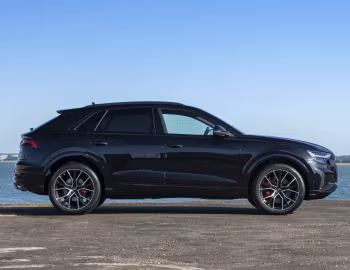 Audi SQ8 TDI [UK-spec] '2019–20
