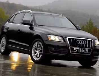 STaSIS Engineering Audi Q5 2.0T quattro (8R) '2011–12