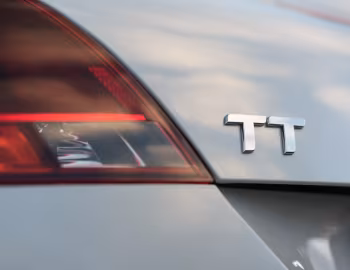 Audi TT 2.0 TFSI Coupe [UK-spec] (8J) '2010–14