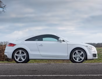 Audi TT 2.0 TFSI Coupe [UK-spec] (8J) '2010–14