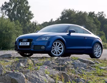 Audi TT 2.0 TFSI quattro Coupe [UK-spec] (8J) '2010–14