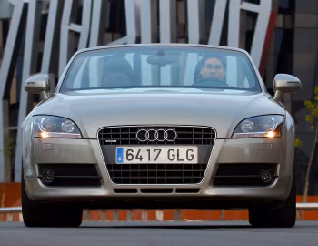 Audi TT 2.0 TDI quattro Roadster [Worldwide] (8J) '2008–10