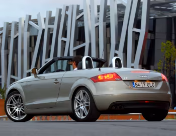 Audi TT 2.0 TDI quattro Roadster [Worldwide] (8J) '2008–10
